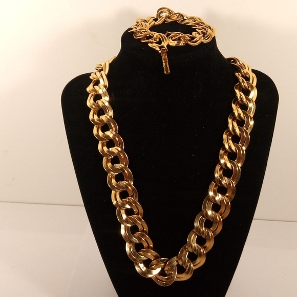 Monet Jewelry - Gold Tone Monet Necklace & Bracelet Set